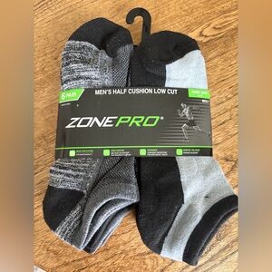 NWT men’s socks sizes 6-12 shoe sizes 6 7 8 9 10 11 12 low cut ankle w cushion